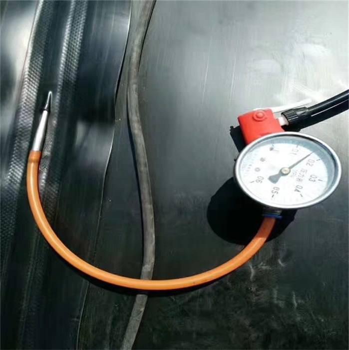 HDPE土工膜施工部位處理不當(dāng)會(huì)出現(xiàn)什么現(xiàn)象？